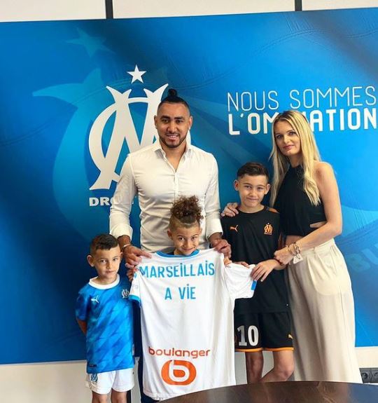 Who is Ludivine Payet? Wiki, Biography, Net worth, Age, Husband, Family, Career & Facts 11 Ludivine Payet with her family