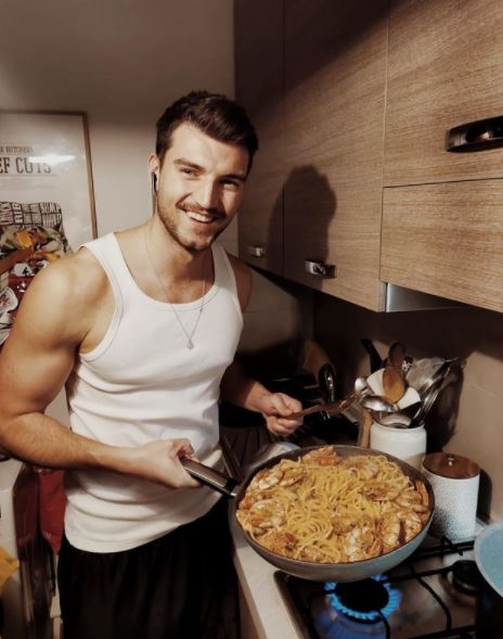 Who is Marco Fantini? Wiki, Biography, Age, Profession, Wife, Parents, Lifestyle, Height & More 12 Marco Fantini know cooking