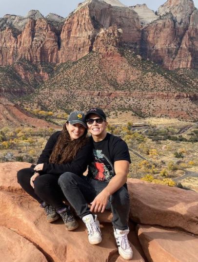 Who is Pam Nizio? Wiki, Biography & Facts About Sammy Guevara’s Girlfriend 8 Pam Nizio with her fiance
