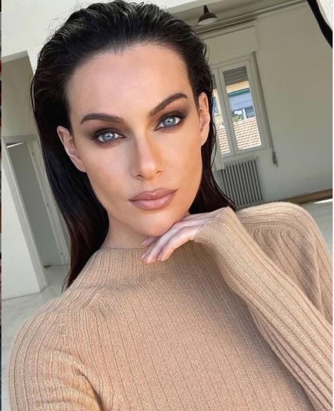 Paola Turani Wiki - Biography, Age, Profession, Husband, Family, Lifestyle, Height & More 4 Paola Turani biography