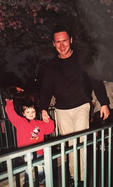 Who is Paulina Ljubas? Wiki, Biography, Net worth, Age, Height, Boyfriend, Family & More 2 Paulina Ljubas childhood photo with her father
