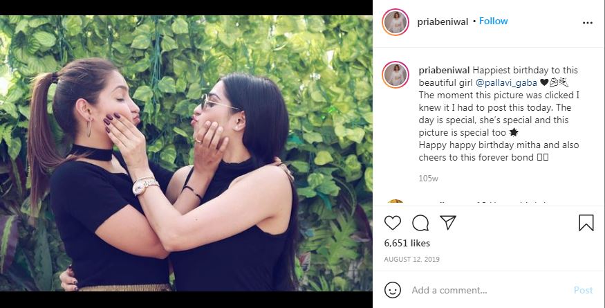 Pria Beniwal (Harsh Beniwal's Sister) Wiki - Biography, Age, Boyfriend, Family, Career, Height & More 11 Priya gave her wishe to pallavi Gaba on her birthday