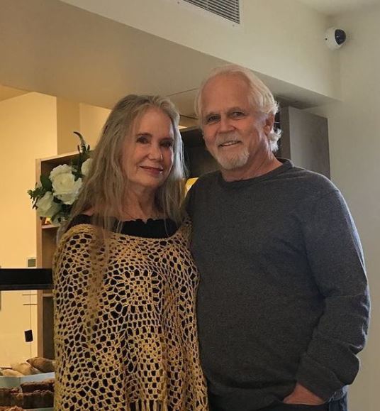 Who is Lauren Shulkind? Wiki, Biography & Facts About Tony Dow's wife 4 Shulkind bio