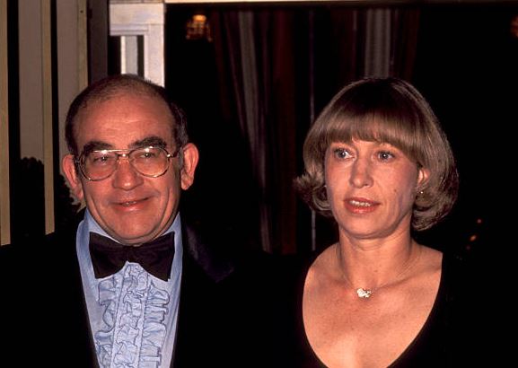 Who is Nancy Sykes? About Ed Asner's Ex-Wife Wiki, Biography & Facts 5 Sykes with her husband