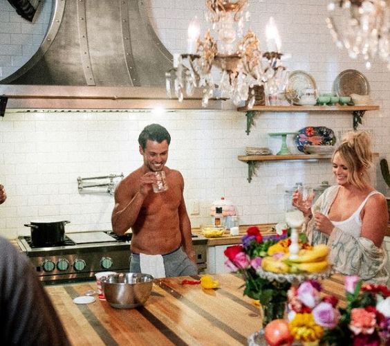 Who is Brendan McLoughlin? Wiki, Biography & Facts About Miranda Lambert's Husband 13 Brendan loves cooking