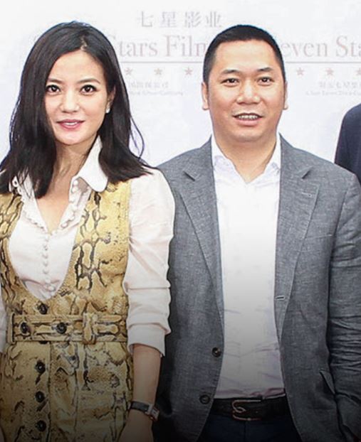 Who is Huang You Long? Wiki, Biography & Facts About Zhao Wei's Husband 3 Huang You Long and Zhao Wei