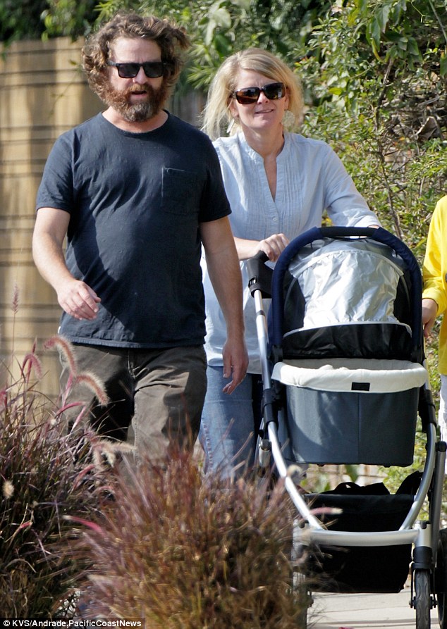 Who is Quinn Lundberg? Wiki, Biography & Facts About Zach Galifianakis' Wife 7 Quinn Lundberg with her husband and son