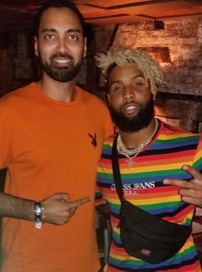 Who is Ronnie 2K (Ronnie Singh)? Wiki, Biography, Height, Age, Wife, Net worth, Family & More 4 Ronnie 2k with his frind