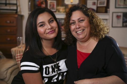 Who is Zoey Luna? Wiki, Biography, Age, Parents, Ethnicity, Boyfriend, Height & More 4 Zoey Luna with her mother