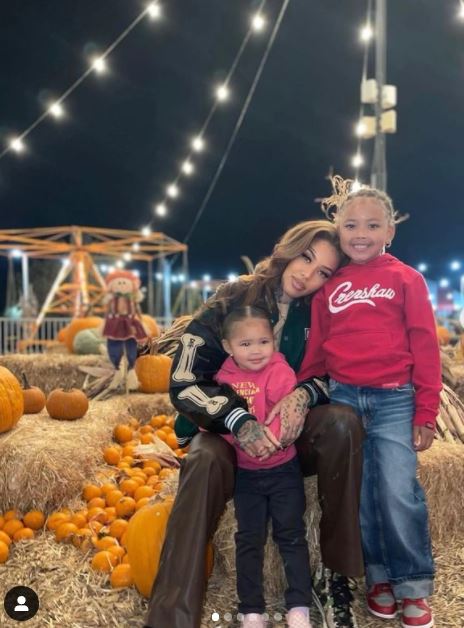 Who Is Catelyn Sparks? Wiki, Biography, Age, Boyfriend, Husband, Kids, Net worth, Family, Height & More 6 Catelyn Sparks with her daughters Harmony, Vibe Jackson