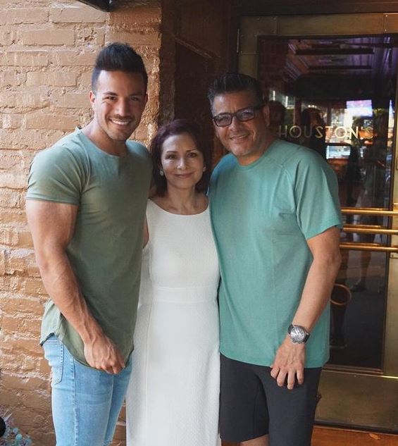 Who is Christian Guzman? Wiki, Biography, Net worth, Height, Weight, Age, Girlfriend, Family & More 3 Christian Guzman with his father and mother