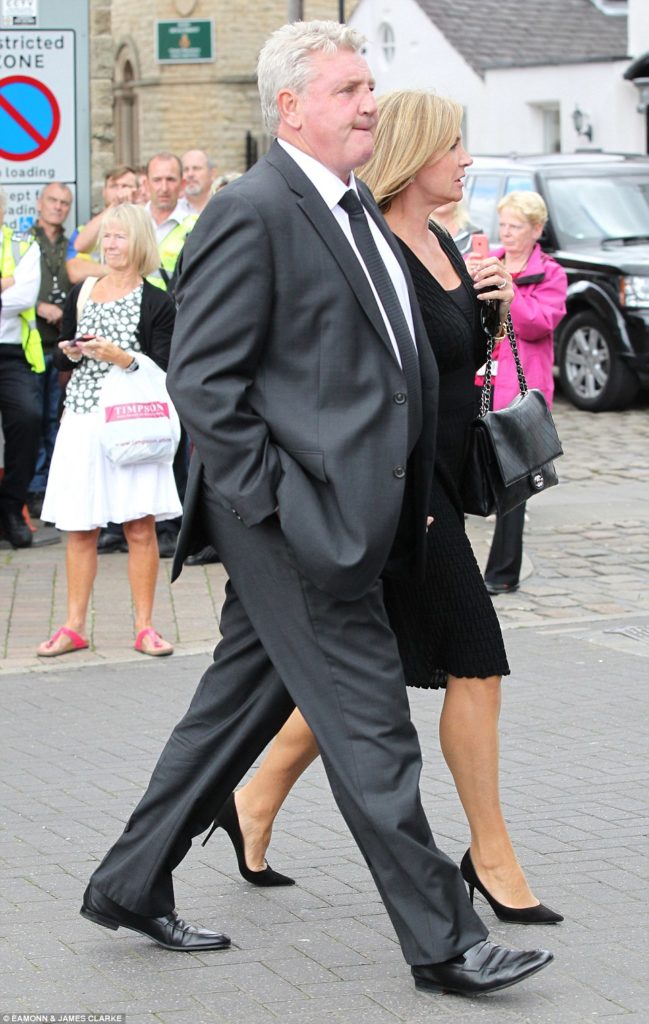 Who is Janet Bruce? Wiki, Biography, Age, Family & Facts About Steve Bruce's Wife 10 Janet Bruce net worth