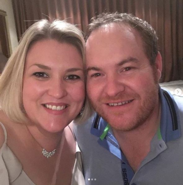 Who is Sara Davies? Biography, Wiki, Net worth, Husband, Age, Kids, Parents, Height, Weight & More 5 Sara Davies with her husband Simon Davies