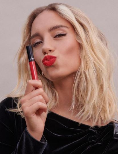 Lena Mantler Wiki, Age, Sexuality, Height, Partner, Family, Net worth, Biography & More 6 Lena Mantler bio