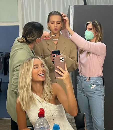 Lena Mantler Wiki, Age, Sexuality, Height, Partner, Family, Net worth, Biography & More 5 Lena Mantler family