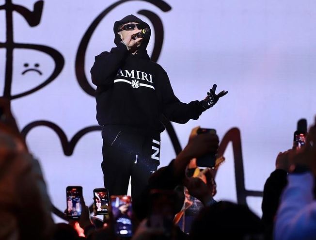 Who is Peso Pluma? Wiki, Age, Girlfriend, Real Name, Parents, Height, Net worth & More 4 Peso Pluma US tour