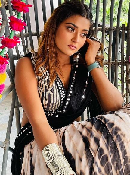 Who was Akanksha Dubey? Wiki, Biography, Parents, Siblings, Husband, Age, Movies & More 8 Akanksha Dubey died at the age of 25