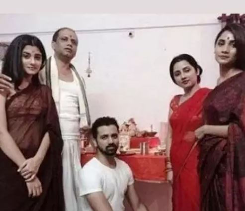 Ashlesha Thakur Parents, Caste, Biography, Birthday, Boyfriend, Height, Net Worth & Wiki 5 Ashlesha Thakur family