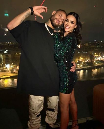 Bruna Biancardi Age, Wiki, Husband, Height, Net worth, Instagram, Family, Biography & More 3 Bruna with her partner Neyman Jr
