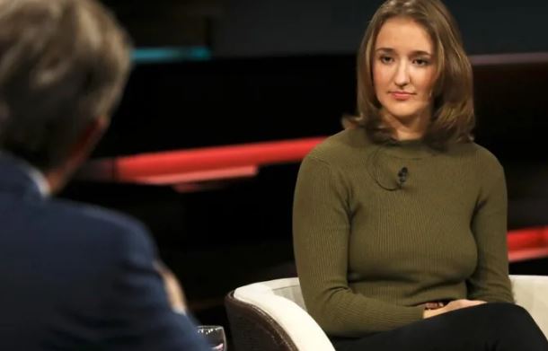 Carla Rochel (Climate Activist) Wiki, Biography, Age, Family, Net Worth, Education & More 7 Carla Rochel profession