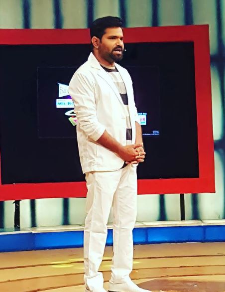 Chalaki Chanti Age, Wife, Wiki, Children, Family, Height, Death, Biography & More 14 Chalaki Chanti comedy career