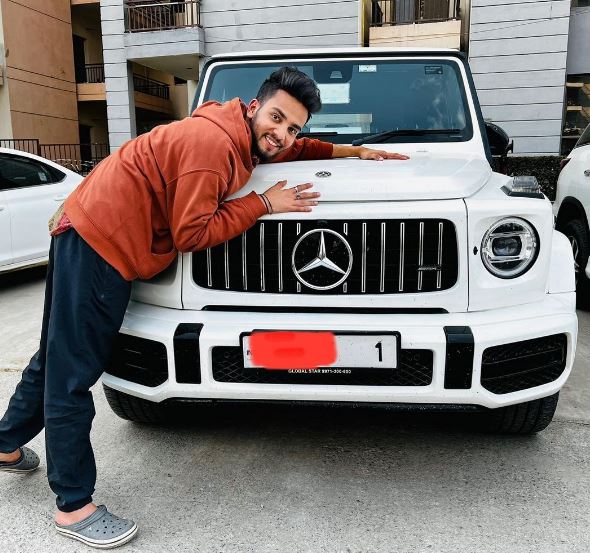 Elvish Yadav: Age, Birthday, Net Worth, Girlfriend, Parents, Height, Caste, Wikipedia, BIO & More 11 Elvish Yadav cars
