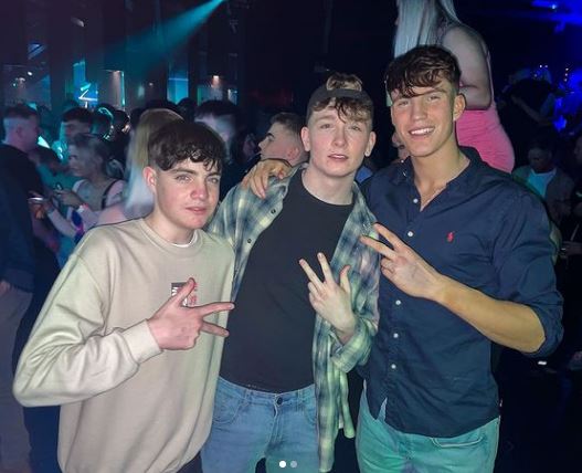 Fazer with his friends