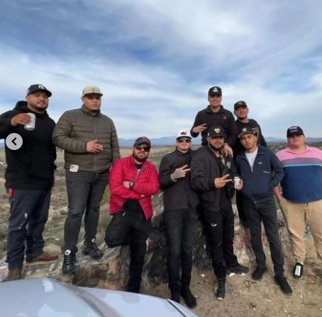 Who is El Galvancillo? Wiki, Biography, Girlfriend, Net Worth, Age, Height & More 8 Galvancillo with his friends