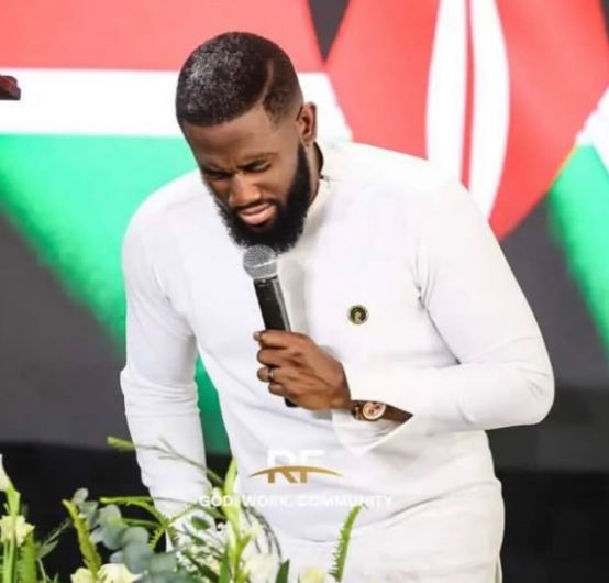 Tomi Arayomi Wiki, Biography, Age, Wife, Family, Net Worth, Height & More 3 Greta Mack is a pastor
