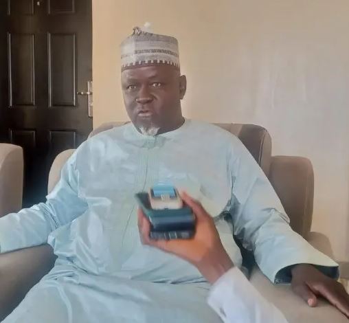 Hudu Yunusa Ari (Politician) Biography, Wiki, Net Worth, Wife, Children, Family, Education & More 3 Hudu Yunusa Ari biography
