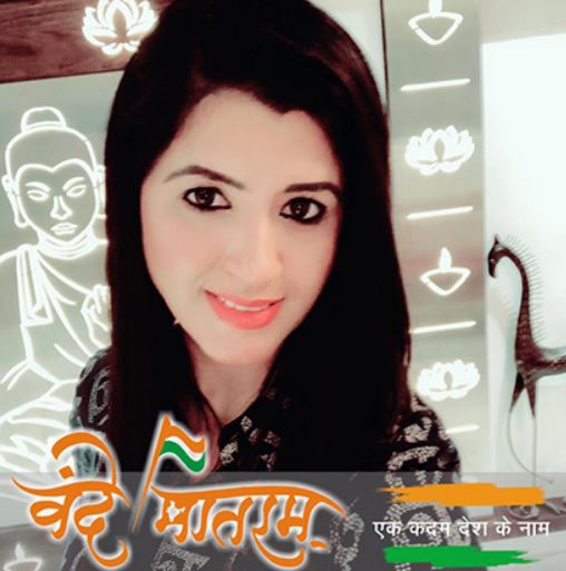 Who is Kajal Hindustani? Biography, Age, Husband, Family, Wiki, Birth Place, Net Worth & More 5 Kajal Hindustani career