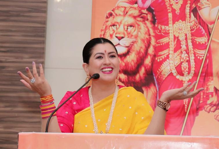 Who is Kajal Hindustani? Biography, Age, Husband, Family, Wiki, Birth Place, Net Worth & More 8 Kajal Hindustani's real name is Kajal Shingala