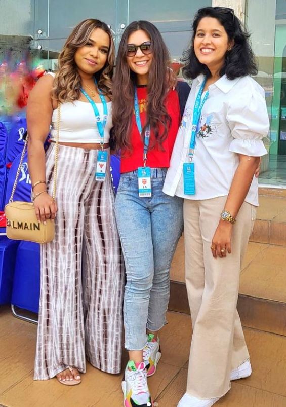 Who is Kathrina Miguel? Meet Nicholas Pooran's Wife, Wiki, Biography, Family, Net Worth & Facts 7 Kathrina Miguel and her friends