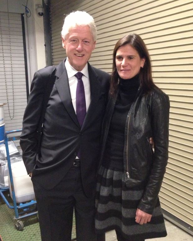 Katie Cotton (Apple PR Chief) Wiki, Net Worth, Age, Husband, Death, Family, Biography & More 5 Katie Cotton bio