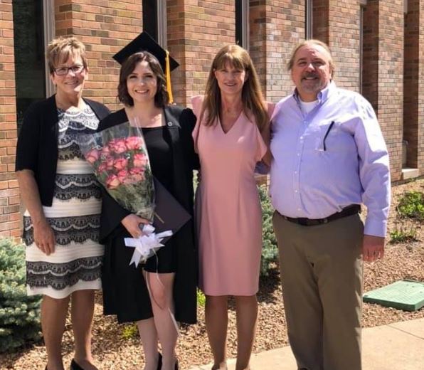 Who is Madeline Kingsbury? Biography, Husband, Children, Age, Family, Wiki & Facts About Missing Mom 4 Madeline Kingsbury family