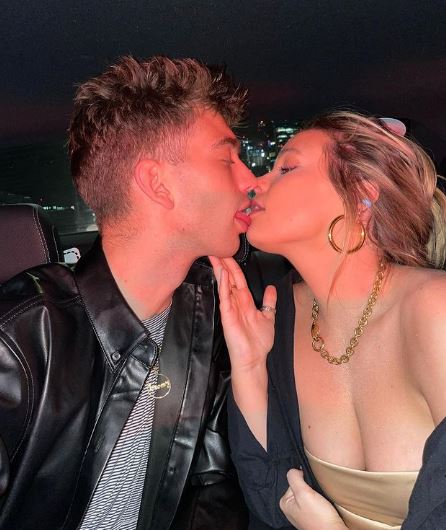 Mary Brian Clarke Wiki, Biography, Boyfriend, Age, Parents, Cause of Death, Siblings & More 2 Mary with her boyfriend Jeremy Ruehlemann