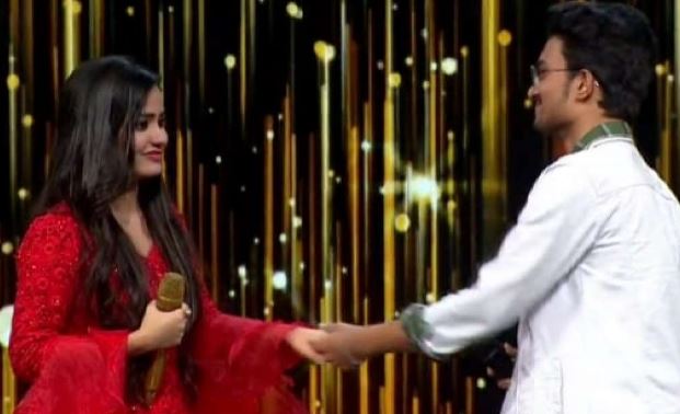 Rishi Singh (Indian Idol Winner) Wiki, Age, Parents, Girlfriend, Bio, Height, Net worth & More 7 Rishi and Bidipta Chakraborty