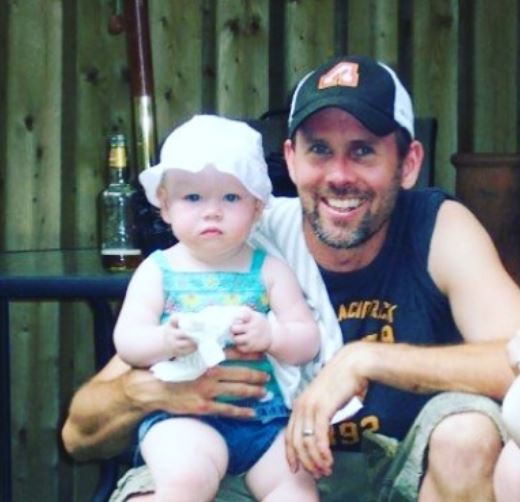 Sadie Munroe Wiki, Age, Height, Parents, Boyfriend, Net worth, Siblings & More 7 Sadie with her father Jeff Munroe