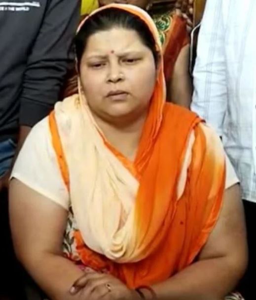 Who was Umesh Pal? Wikipedia, Wife, Murder Case, Age, Family & Facts 3 Umesh's wife Jaya Pal