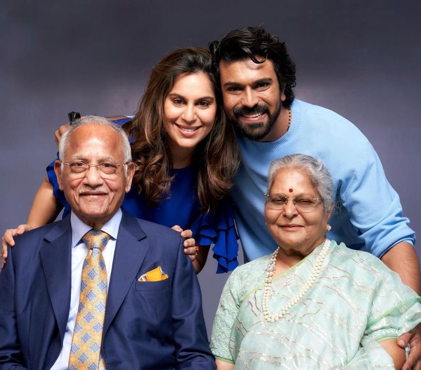 Upasana Kamineni (Ram Charan’s Wife) Wiki, Age, Parents, Kids, Height, Net worth, Biography & More 4 Upasana with her family