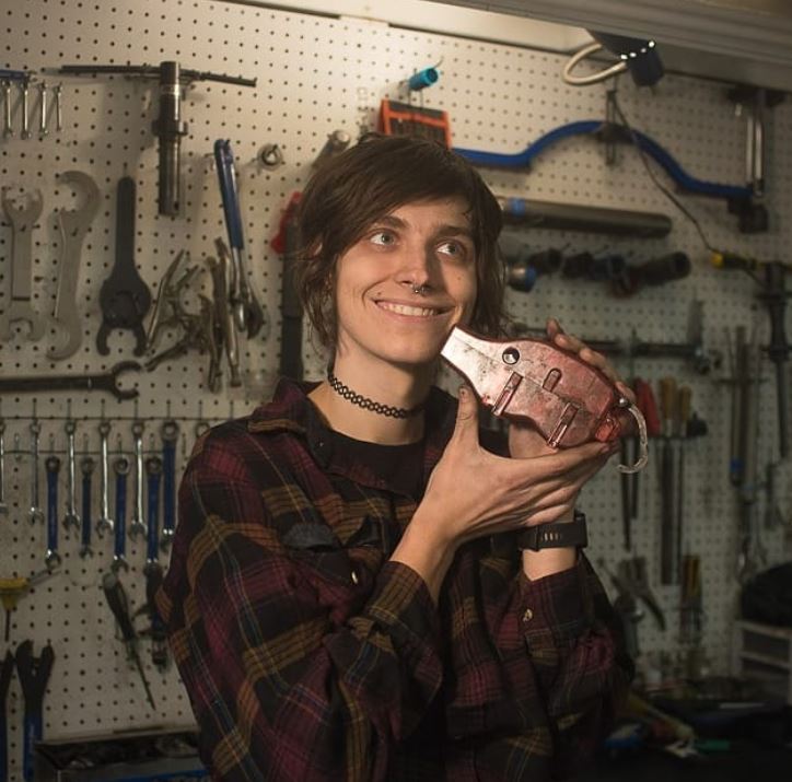 Austin worked in a mechanic shop