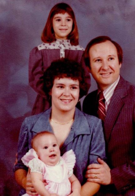 Betty Gore Biography, Wiki, Age, Husband, Children, Family, Real Story, Murder & More 7 Betty Gore family