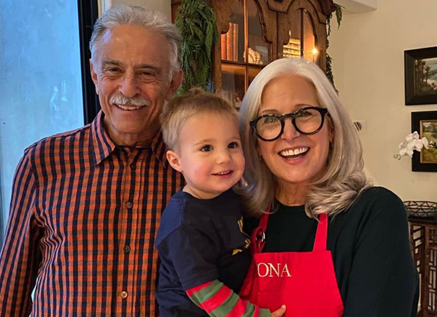 Cindy Costner Wiki, Biography, Net Worth, Age, Spouse, Children, Family, Height & More 7 Cindy's current partner Larry