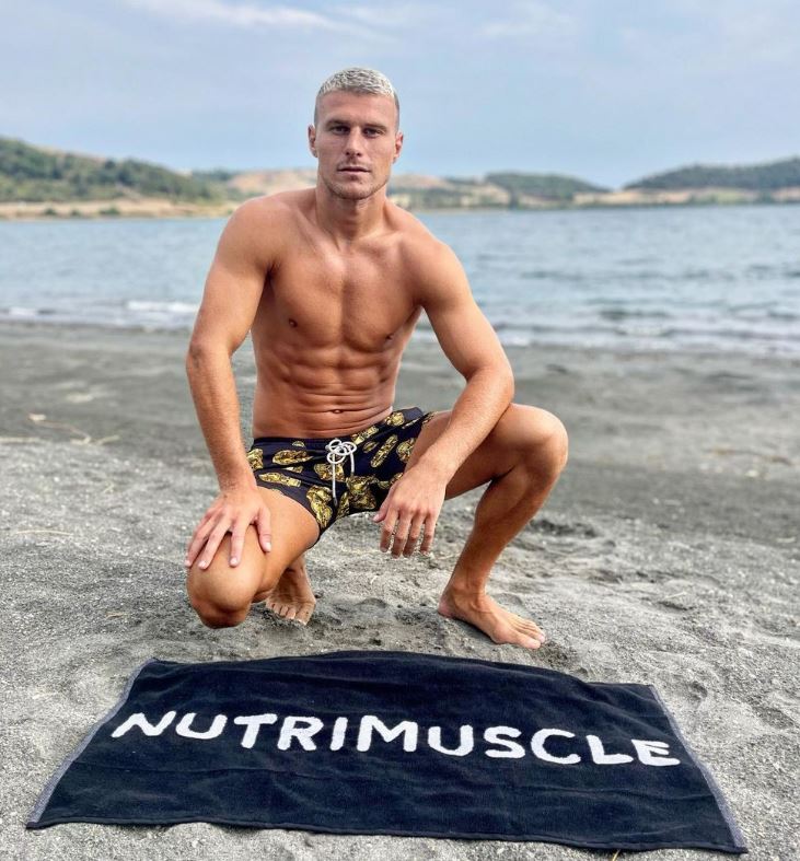 Georgian Cimpeanu (Kickboxer) Wiki, Age, Girlfriend, Height, MMA Stats, Parents, Photo, Net worth & More 11 Georgian Cimpeanu bio