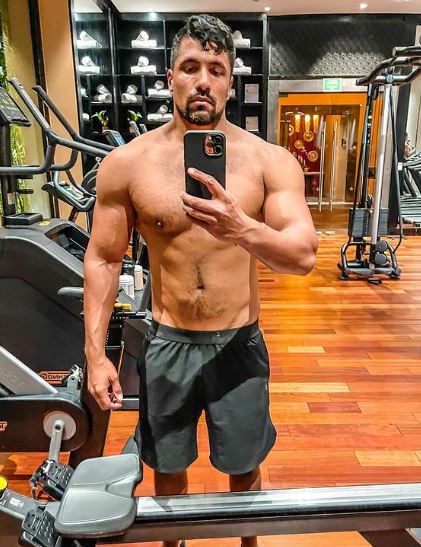 Julian Zietlow Wiki (Rocka Nutrition) Age, Net Worth, Wife, Family, Career, Biography & More 10 Julian is a fitness enthusiast