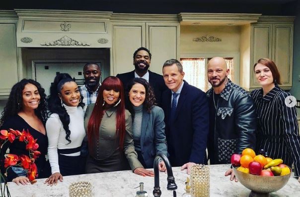 Latoya Tonodeo Biography, Wiki, Age, Ethnicity, Boyfriend, Parents, Height, Net Worth & More 5 Latoya with her friends