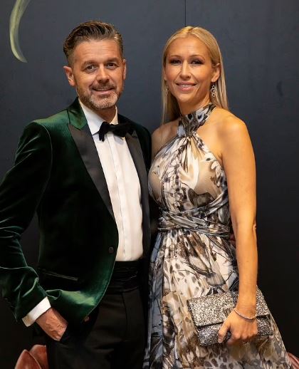 Who is Lauren Fried? Jock Zonfrillo's Wife, Wiki, Husband, Age, Family, Net Worth & More 3 Lauren with her husband Jock Zonfrillo