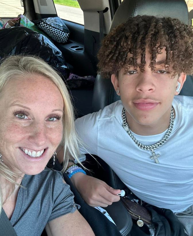 Mason Dark (TikToker) Biography, Wiki, Age, Parents, GoFundMe, Girlfriend, Video & More 7 Mason with his mother Holli Dark