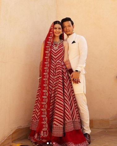 Moji Basar Age (Madiha Imam's Husband) Wiki, Biography, Parents, Religion, Movies & More 7 Moji with his wife Madiha Imam