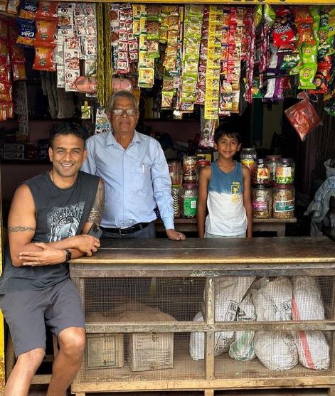 Nithin Kamath (Zerodha) Wiki, Age, Net Worth, Wife, Education, Family, Biography & More 13 Nithin with his father-in-law